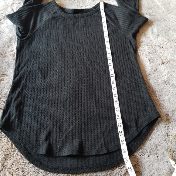 Chaser black long sleeve top size M - Picture 4 of 9